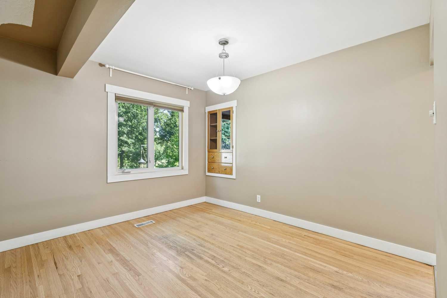 5428 Centre A Street NE
