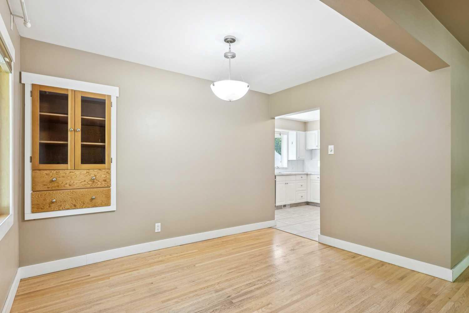 5428 Centre A Street NE