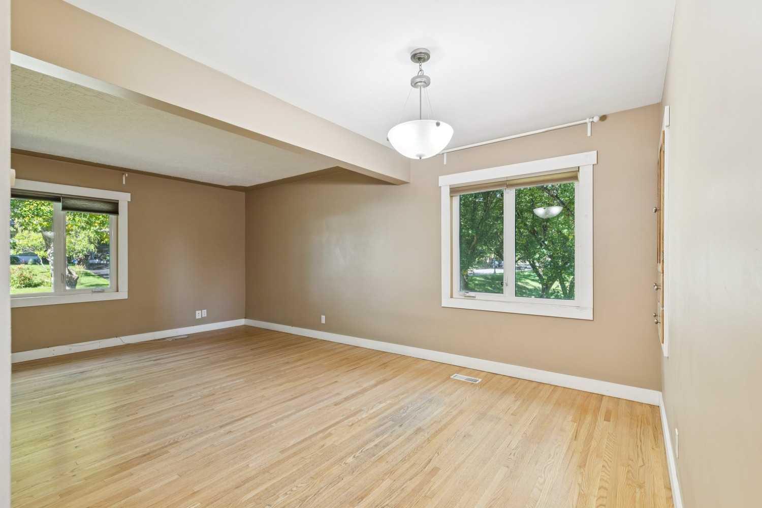 5428 Centre A Street NE