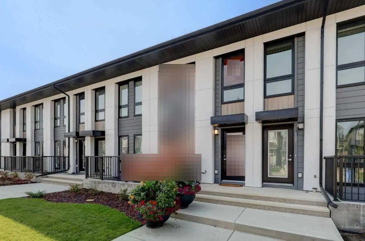 717, 155 Crimson Ridge Place NW
