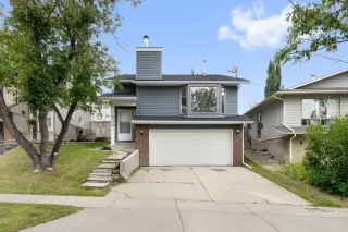 229 Macewan Glen Drive NW
