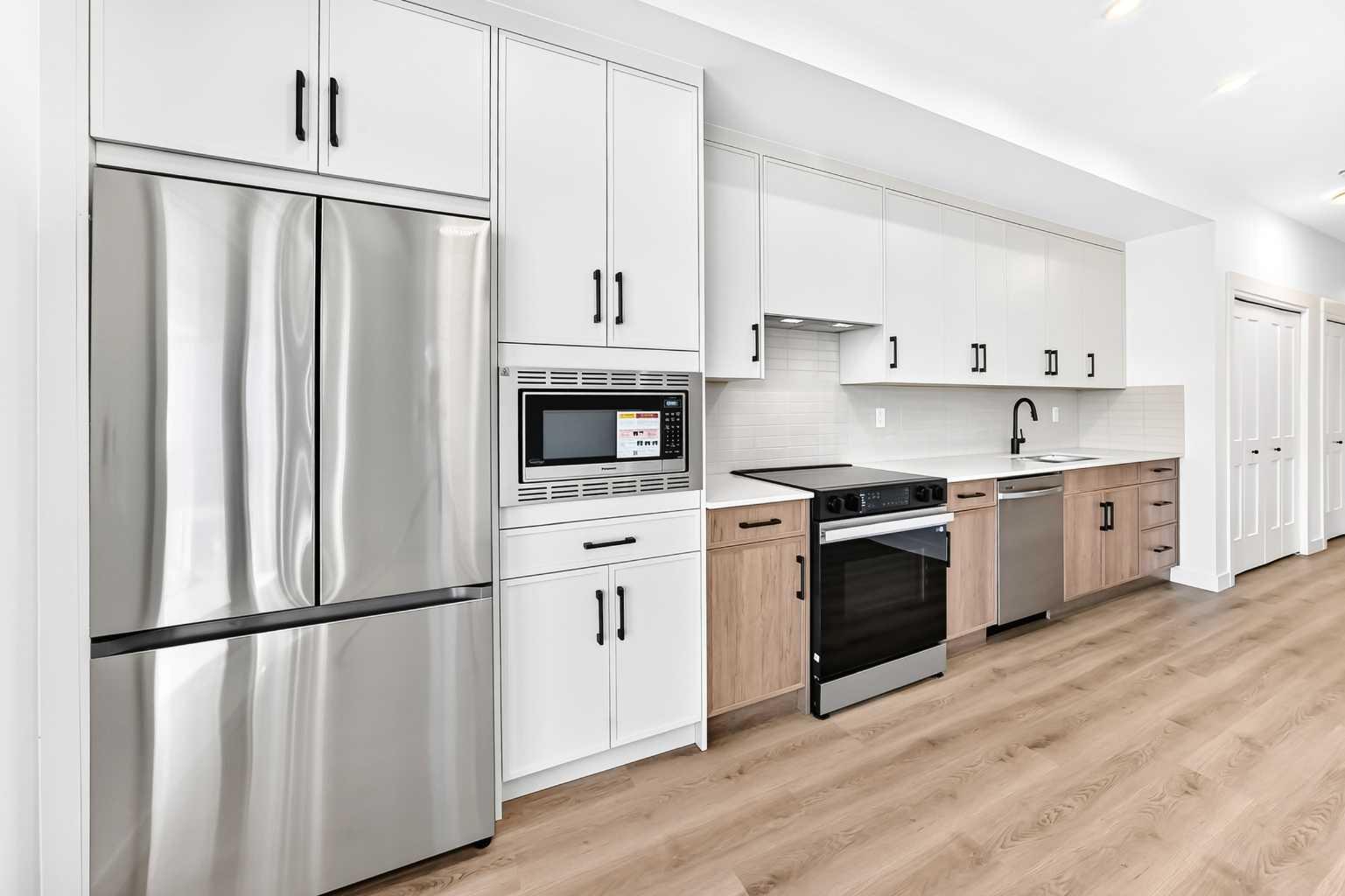 2409, 430 Sage Hill Road NW