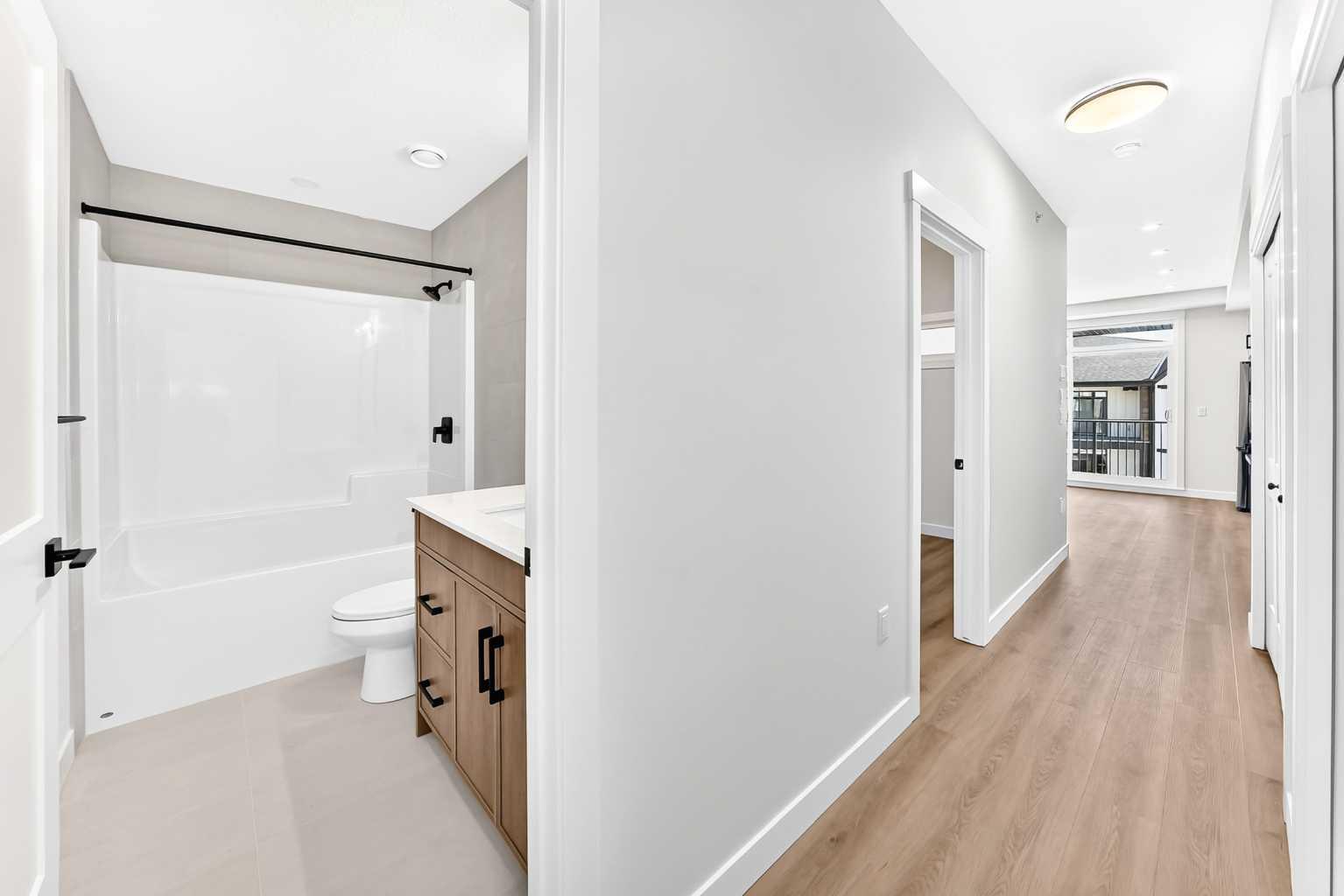 2409, 430 Sage Hill Road NW
