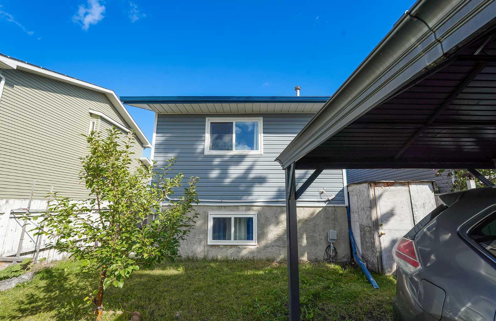 72 Martindale Close NE