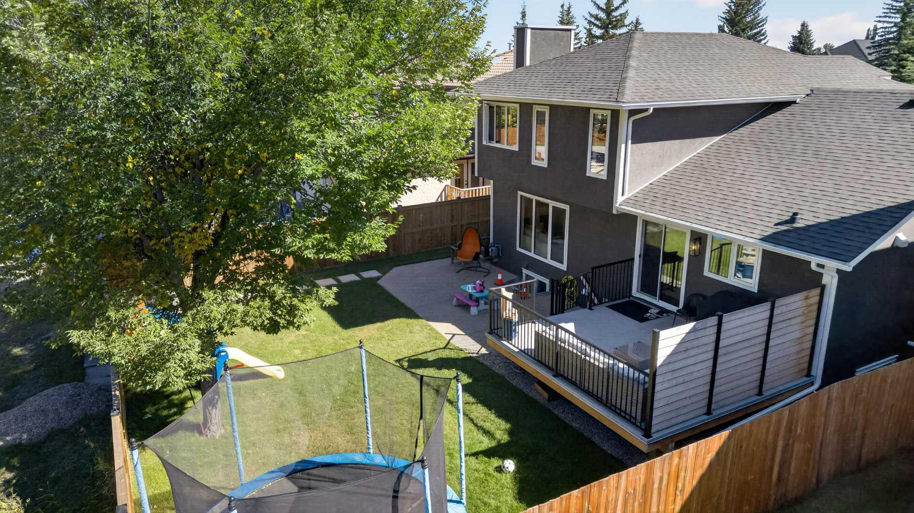 8285 Edgebrook Drive NW