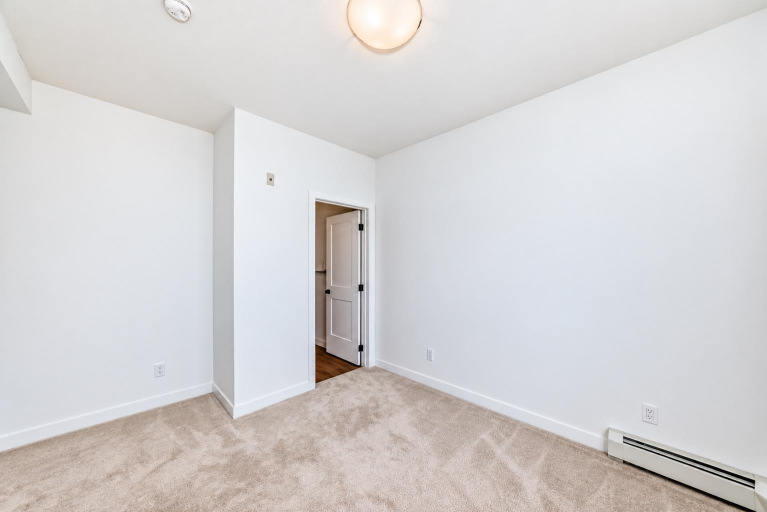 410, 30 Sage Hill Walk NW