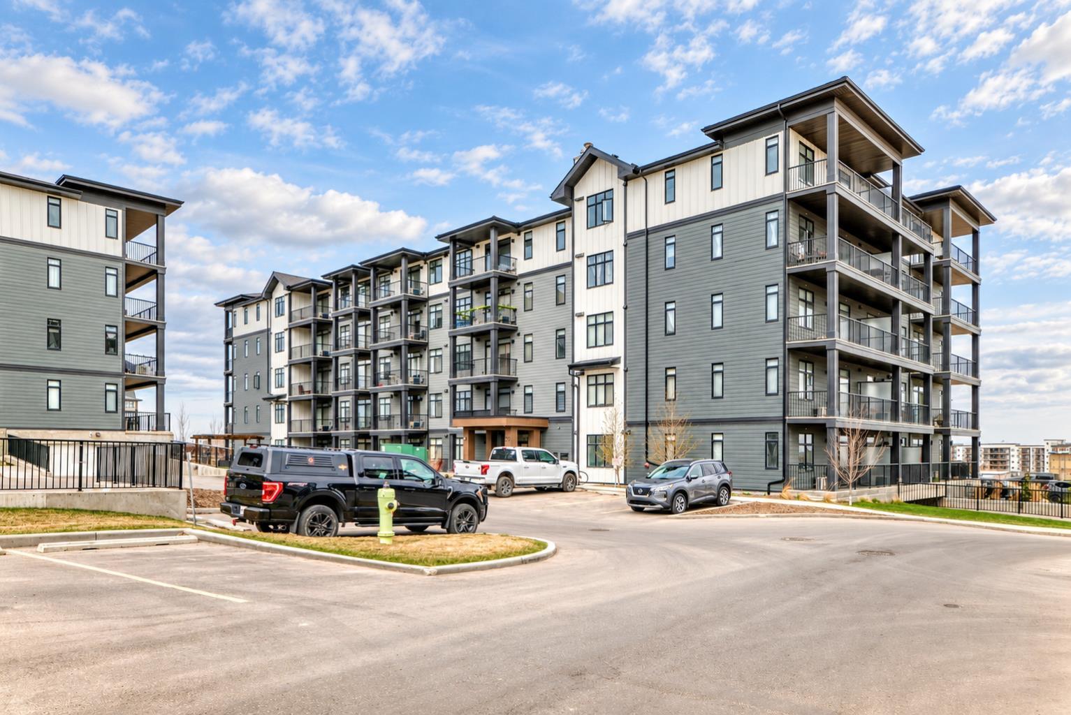 410, 30 Sage Hill Walk NW