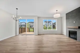 116 Quartz Crescent 