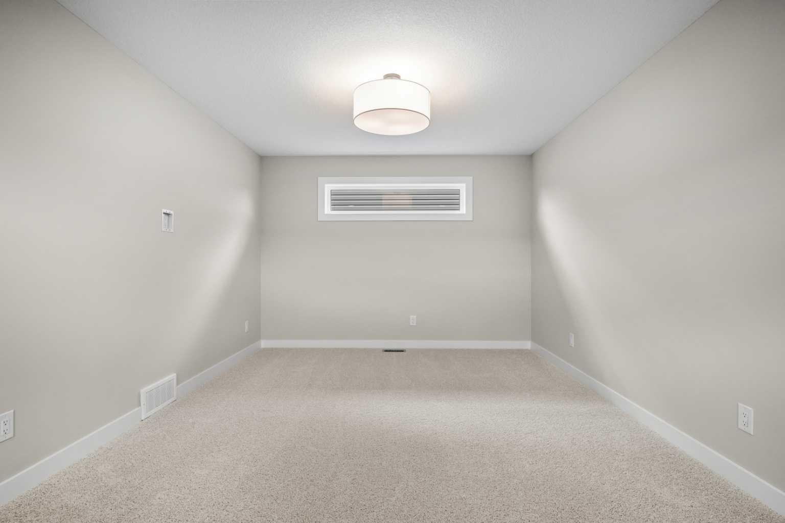 116 Quartz Crescent 