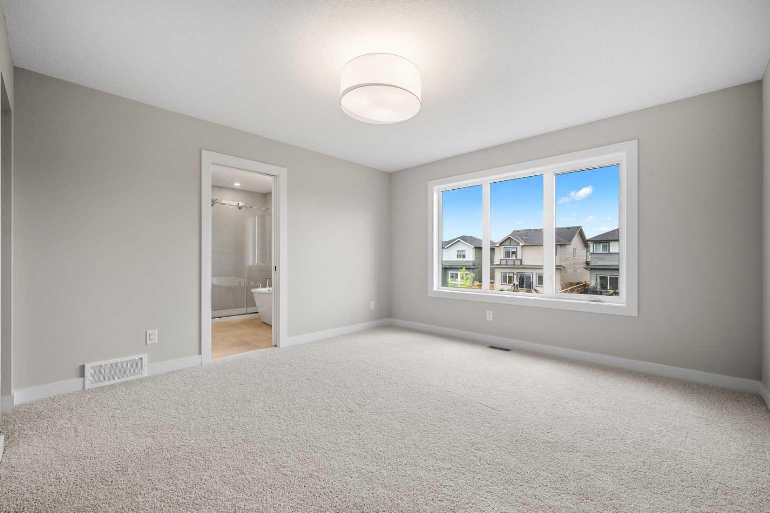 116 Quartz Crescent 