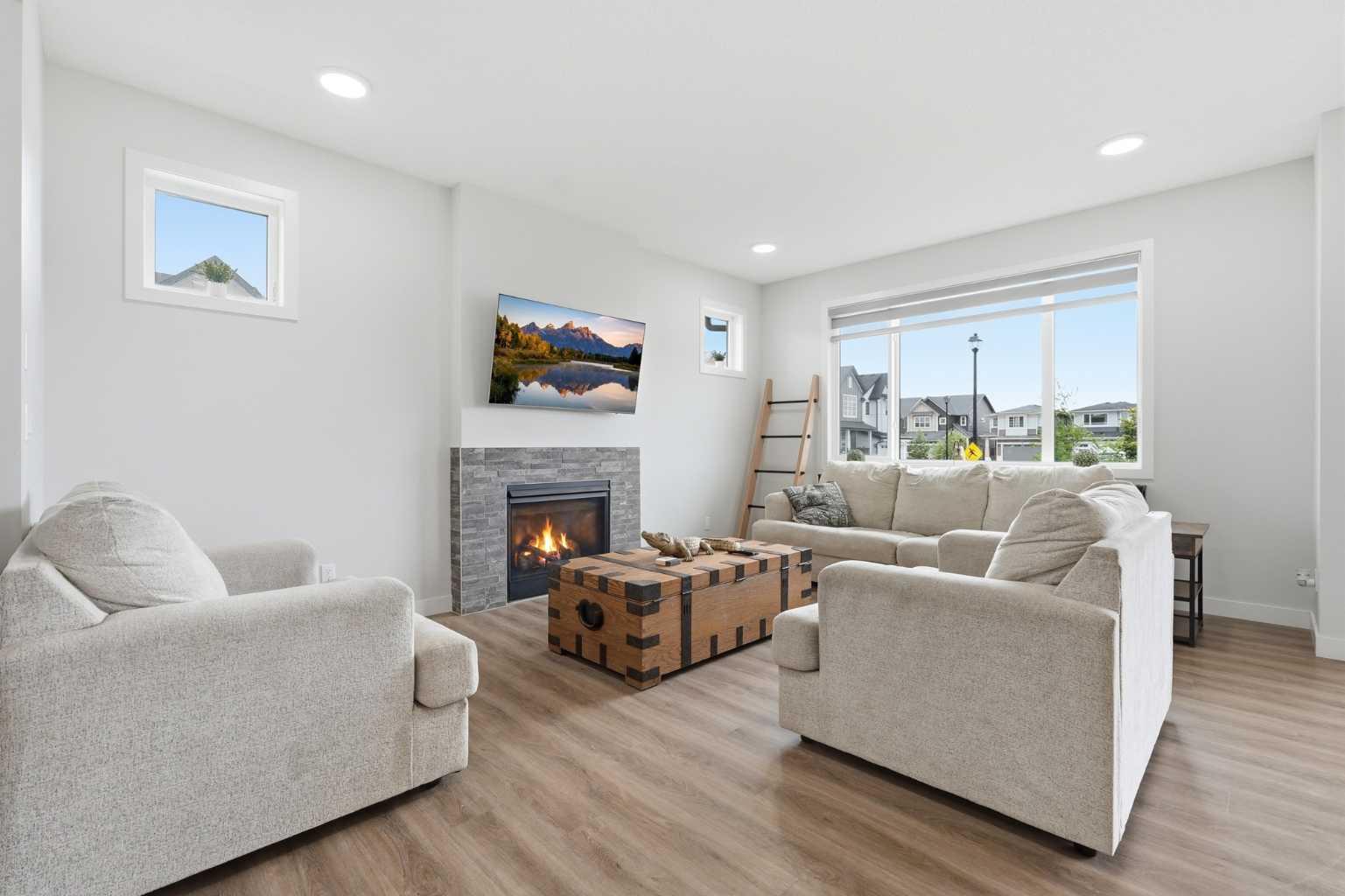 15 Lawrence Green SE