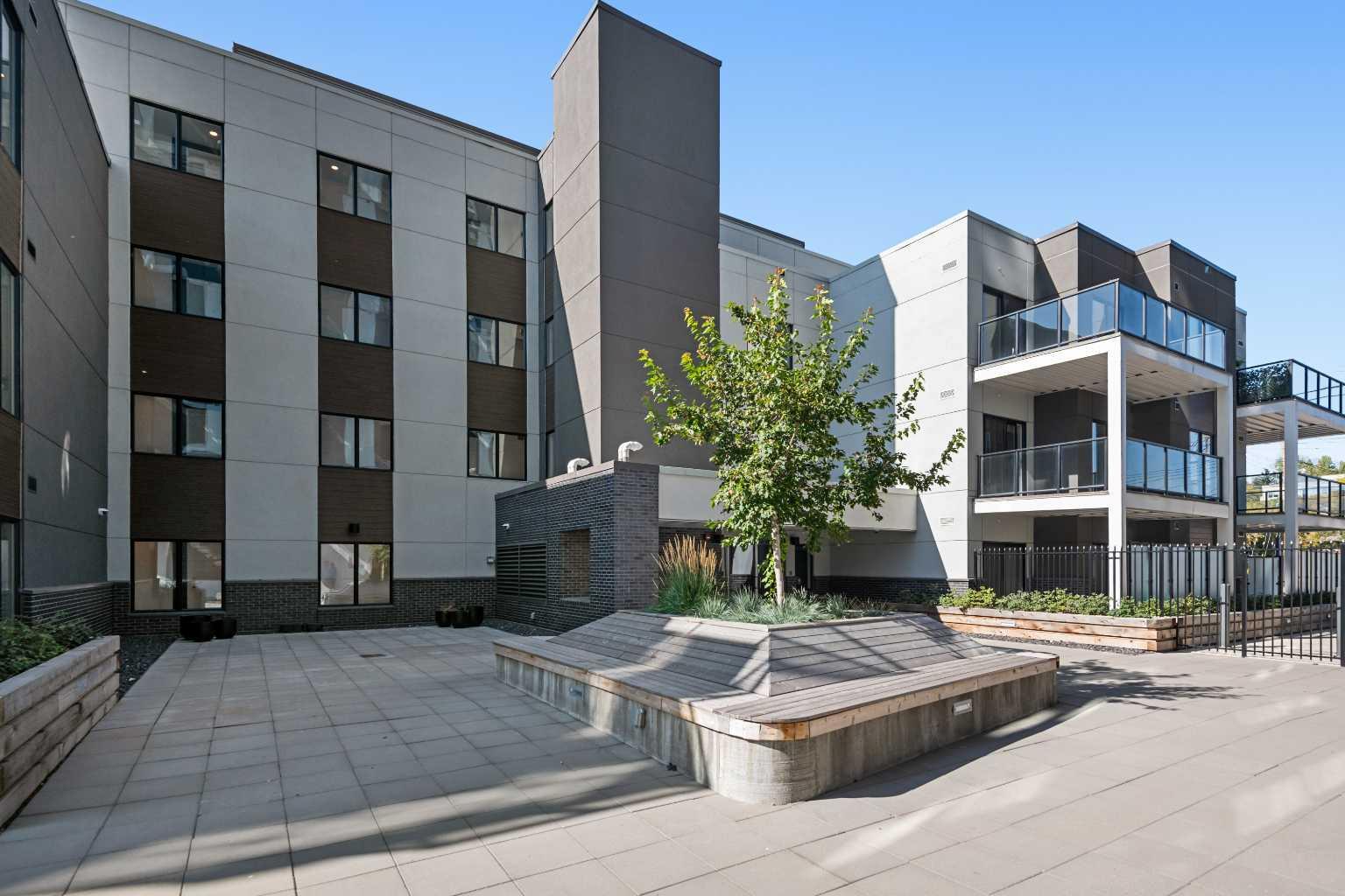 401, 455 1 Avenue NE