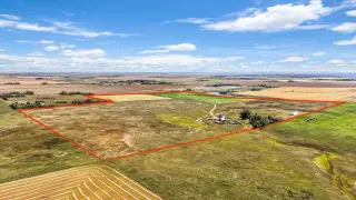 263043 / 263039 Range Road 14  