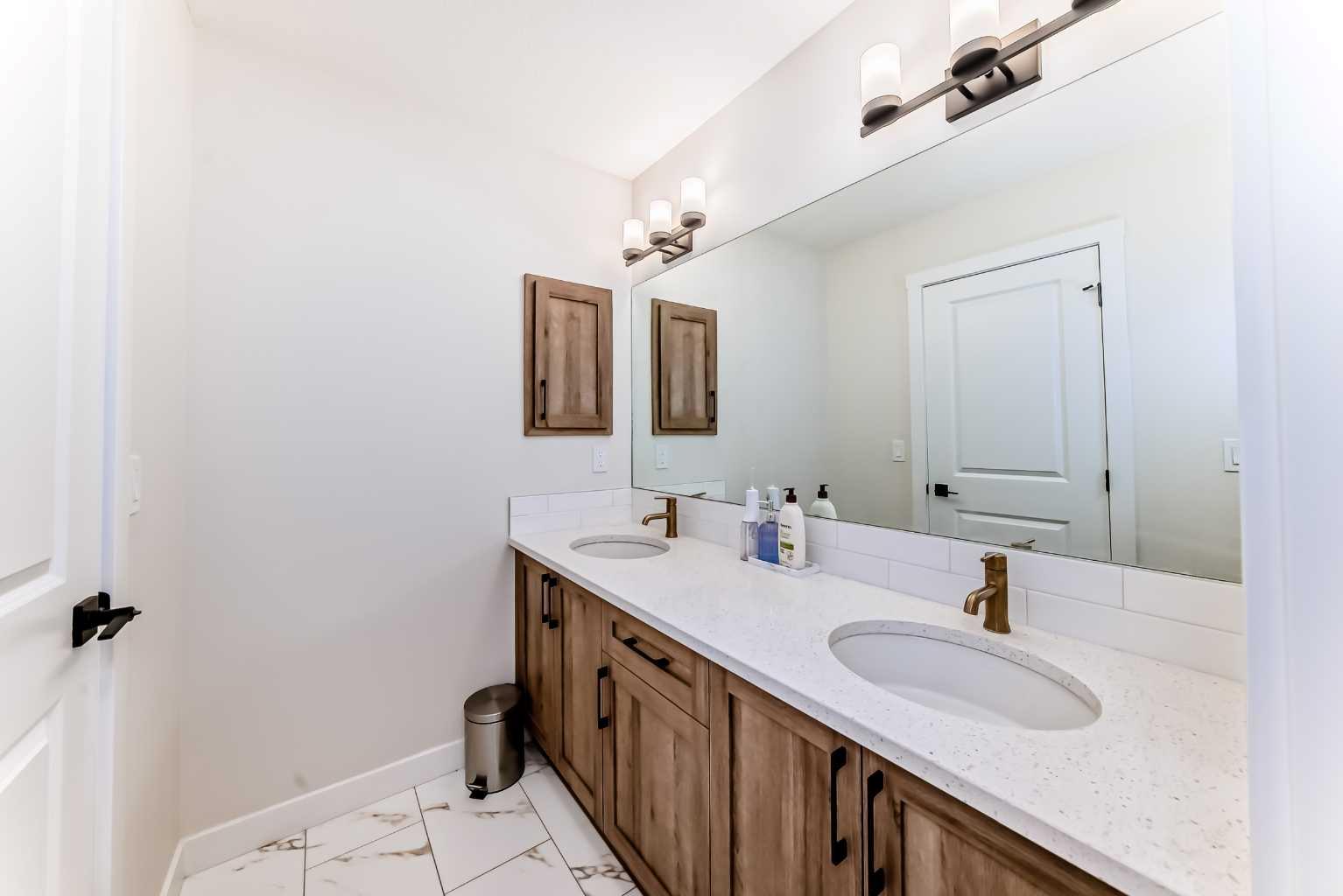 10 Verity Landing SW