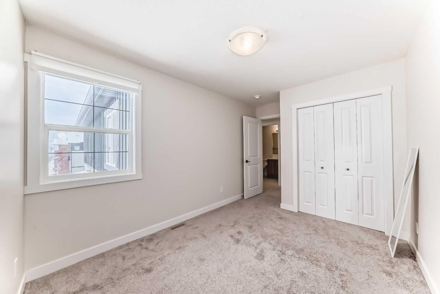 10 Verity Landing SW