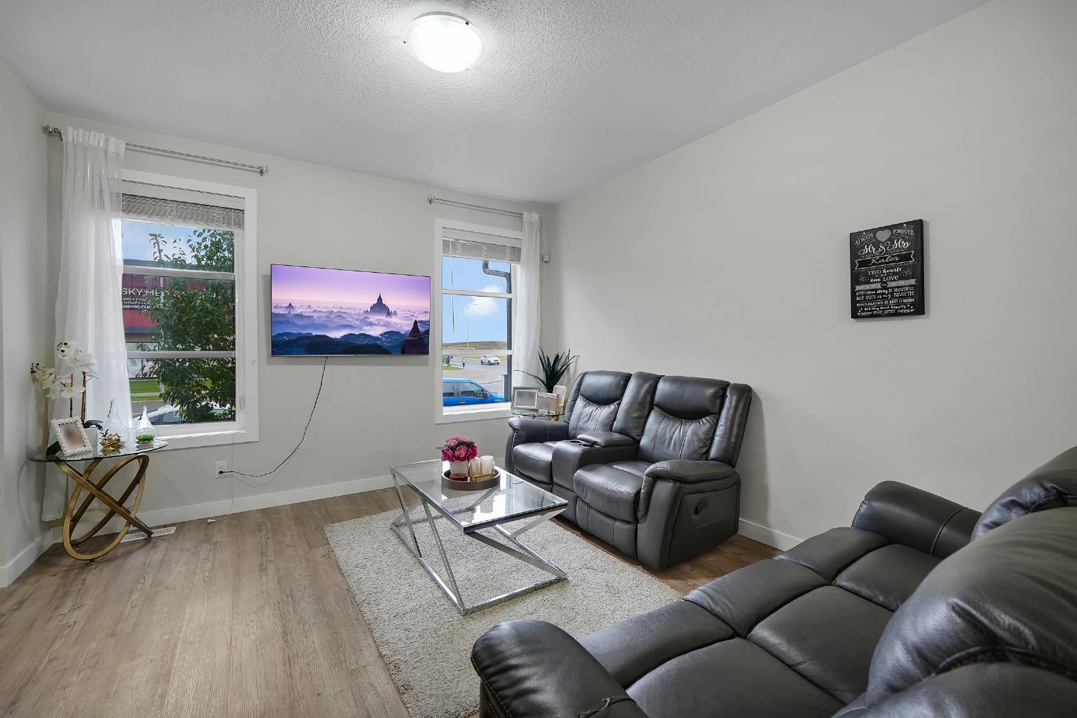16 Skyview Circle NE