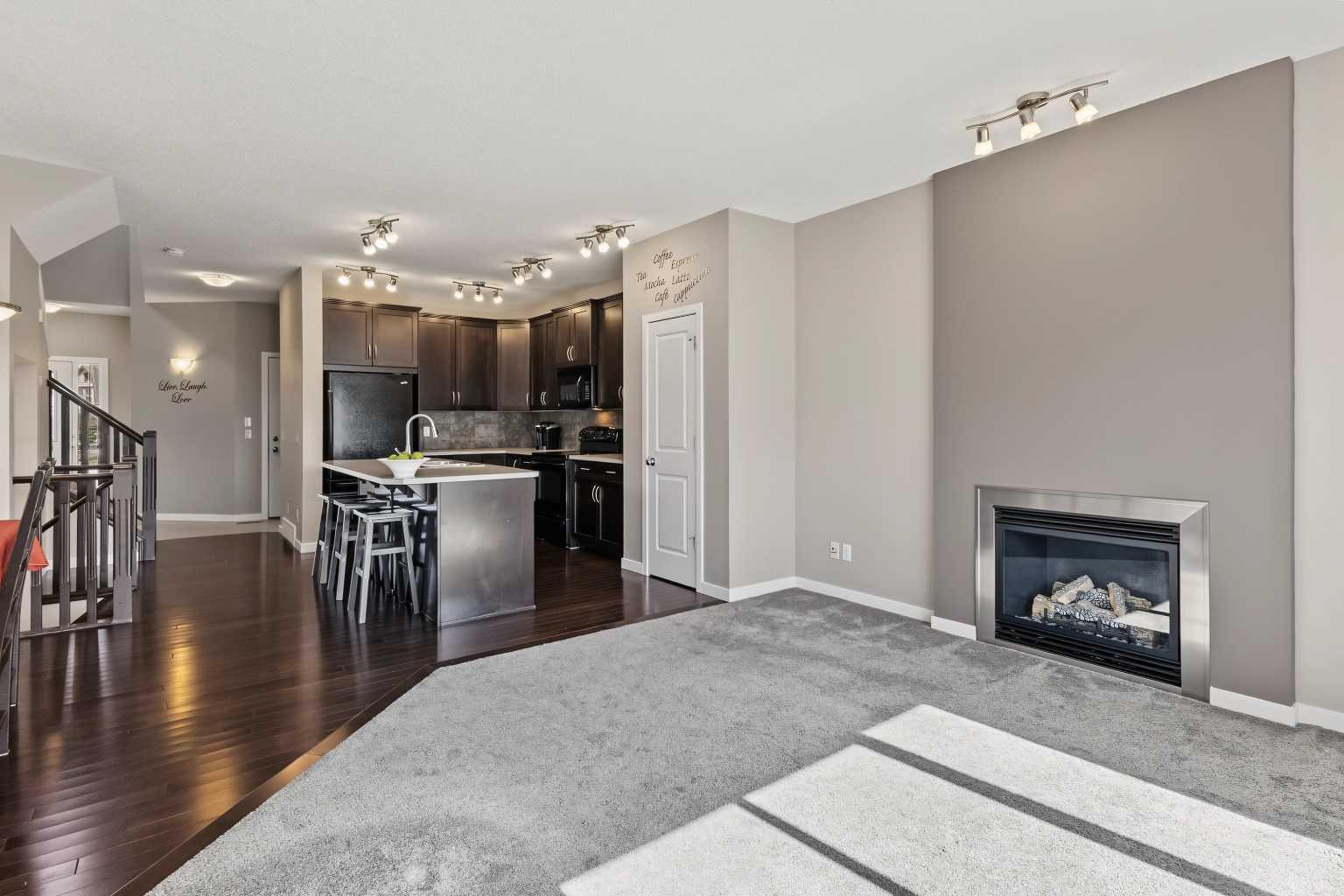 13 Panora View NW