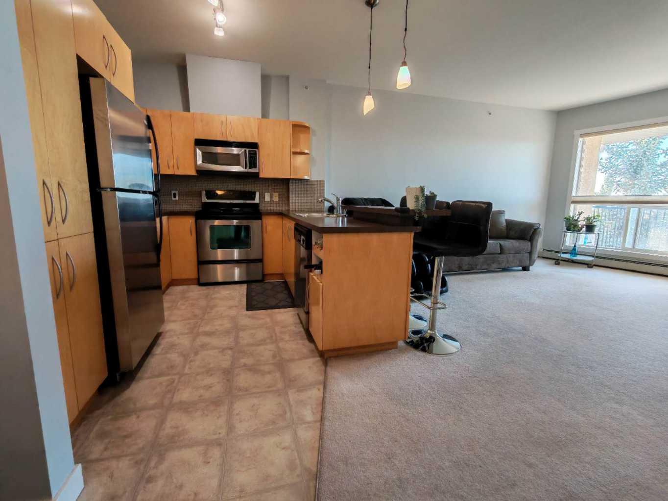 304, 69 Springborough Court SW