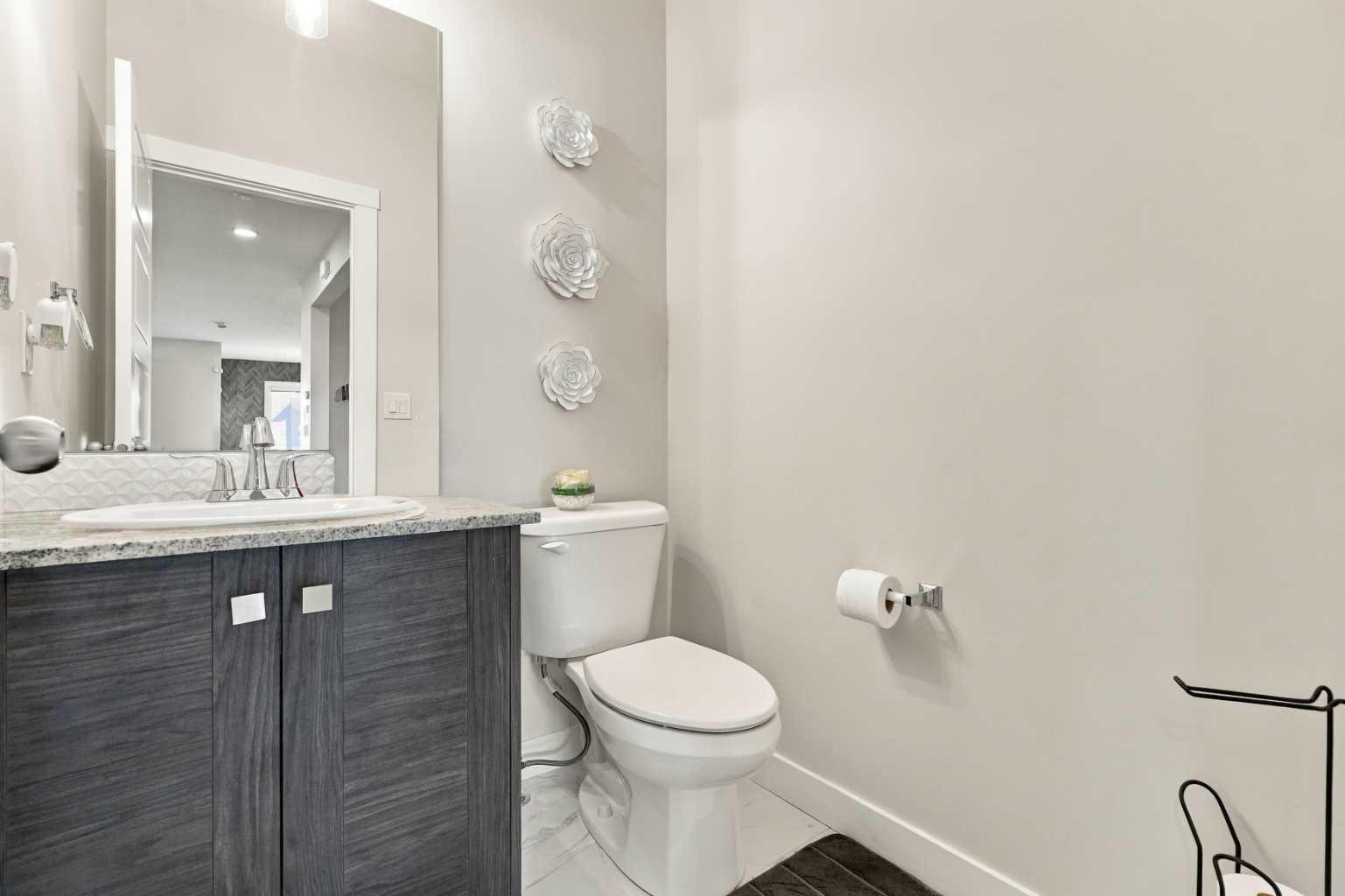 10 Belmont Garden SW