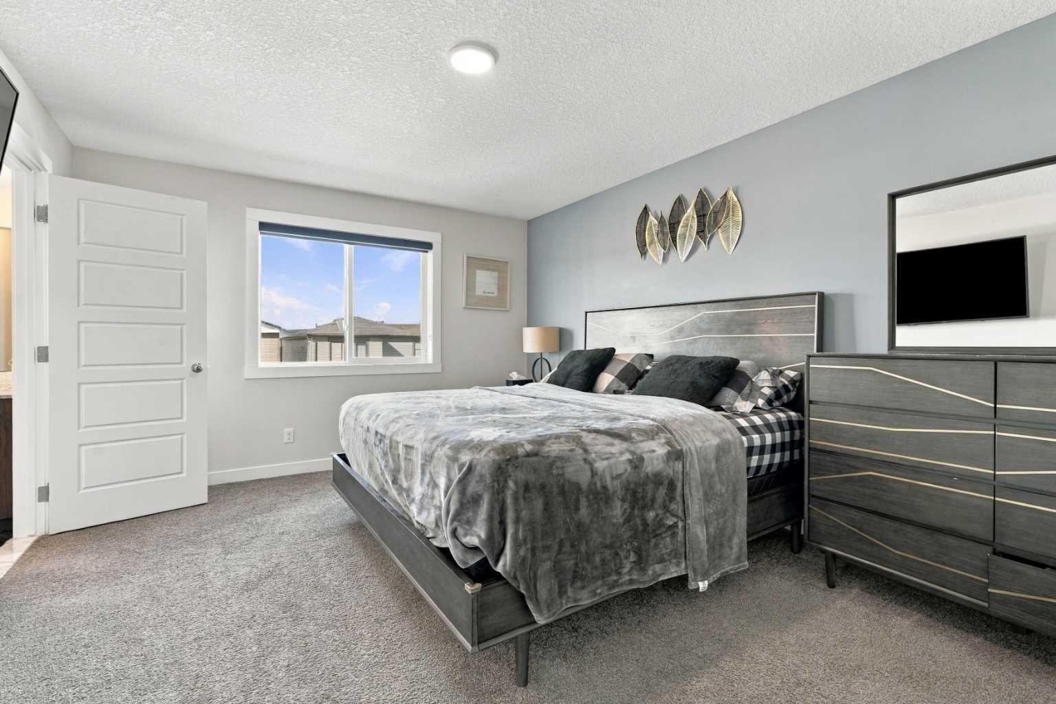 10 Belmont Garden SW