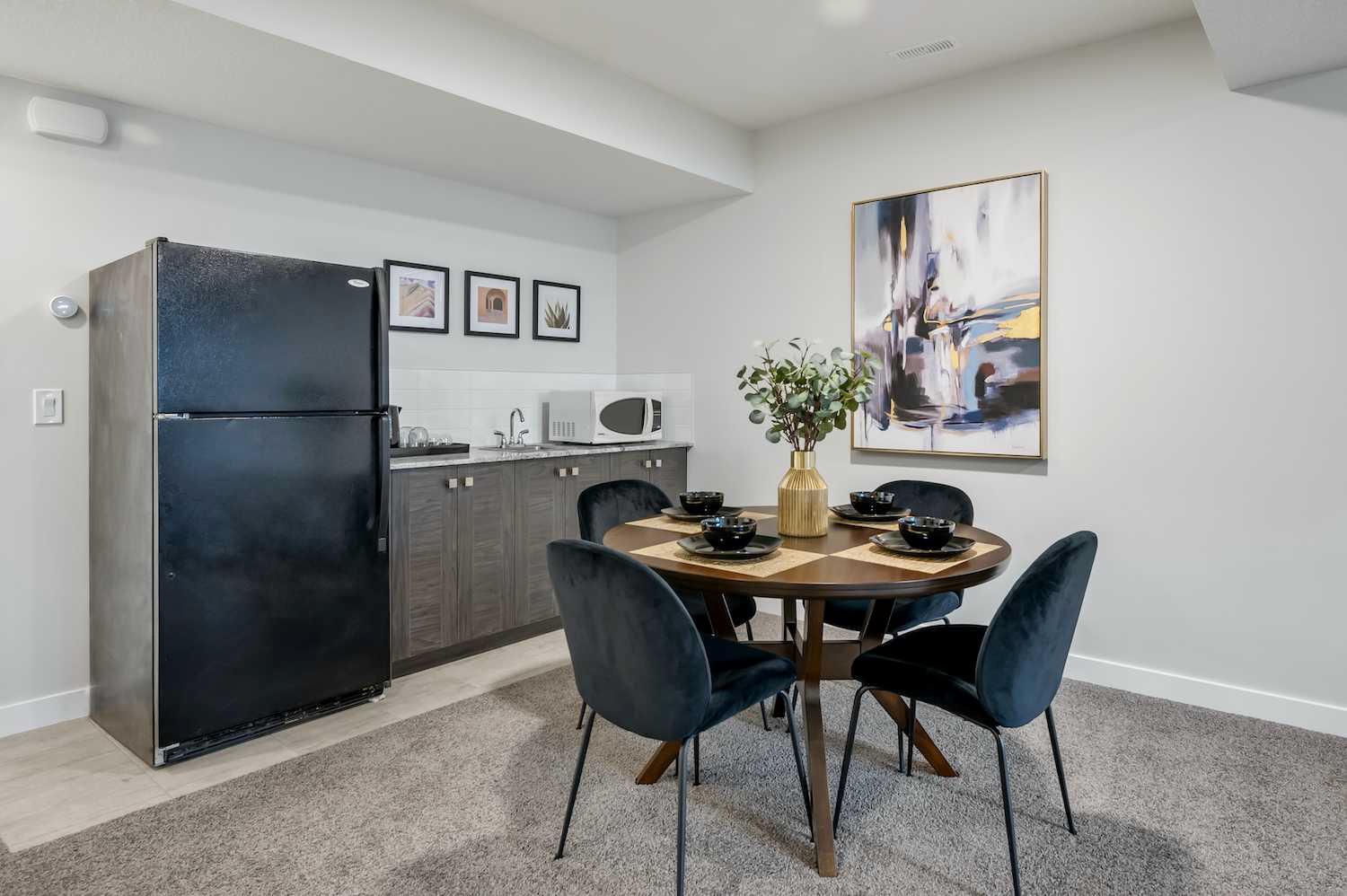 10 Belmont Garden SW