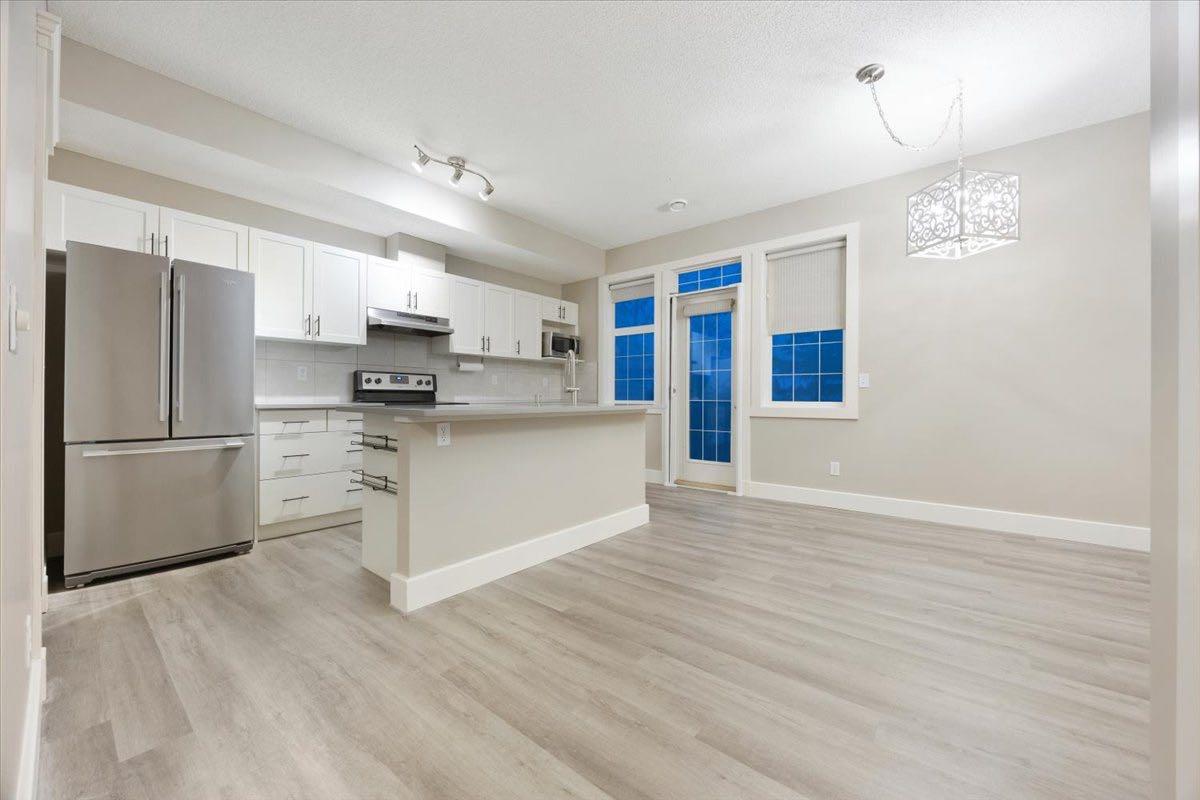 25, 29 Springborough Boulevard SW