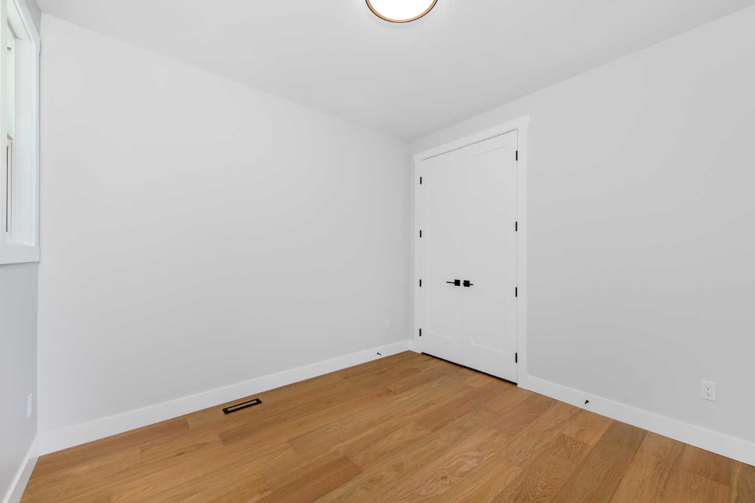 463 Rivercrest View 
