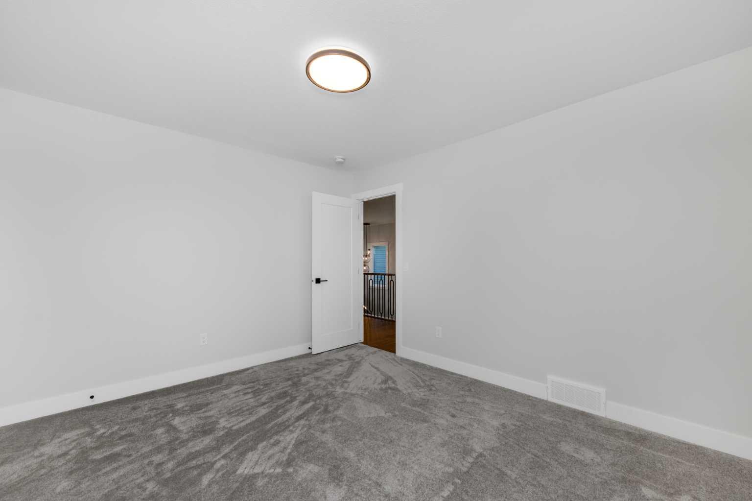 463 Rivercrest View 