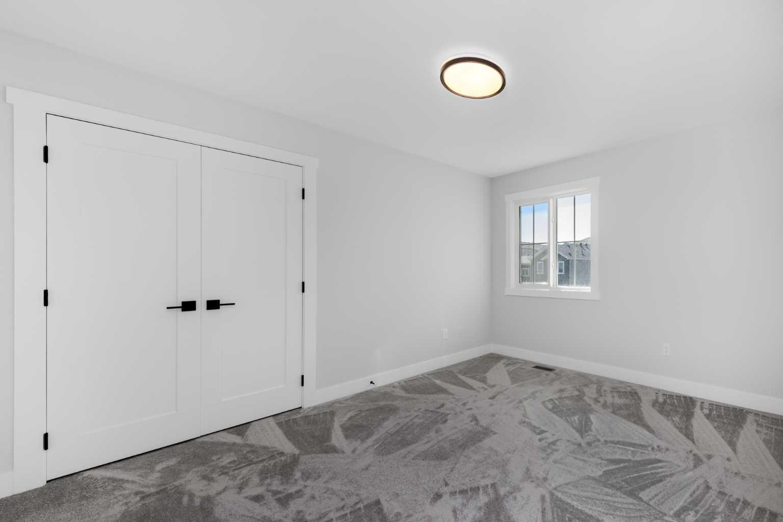463 Rivercrest View 