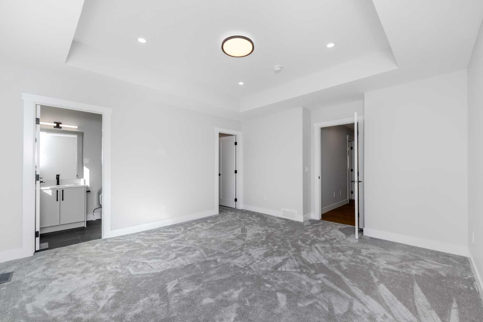 463 Rivercrest View 