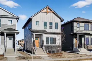46 Prince Drive SE