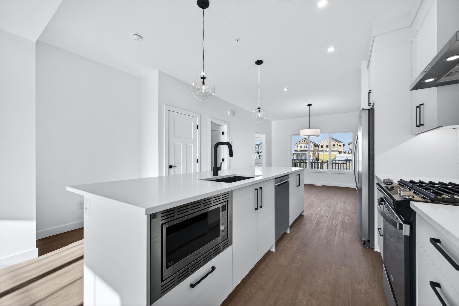 46 Prince Drive SE