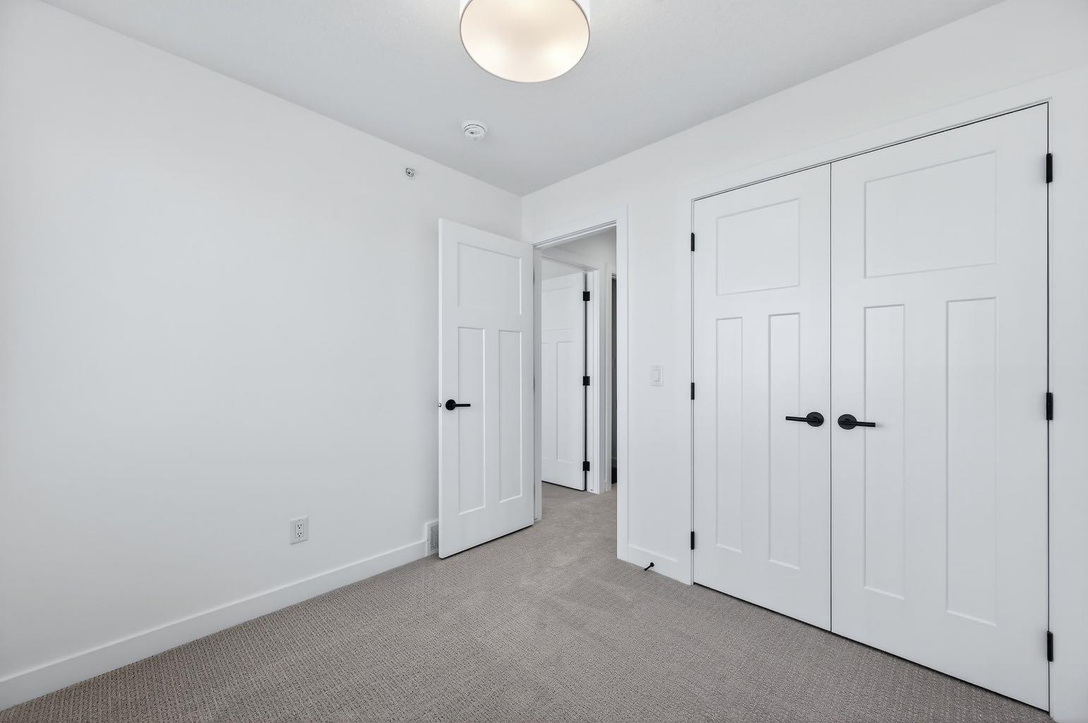 46 Prince Drive SE