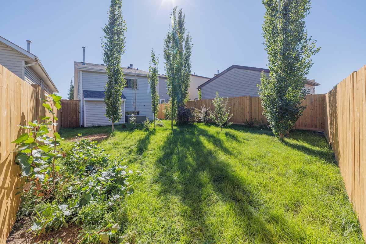 5 Erin Grove Place SE