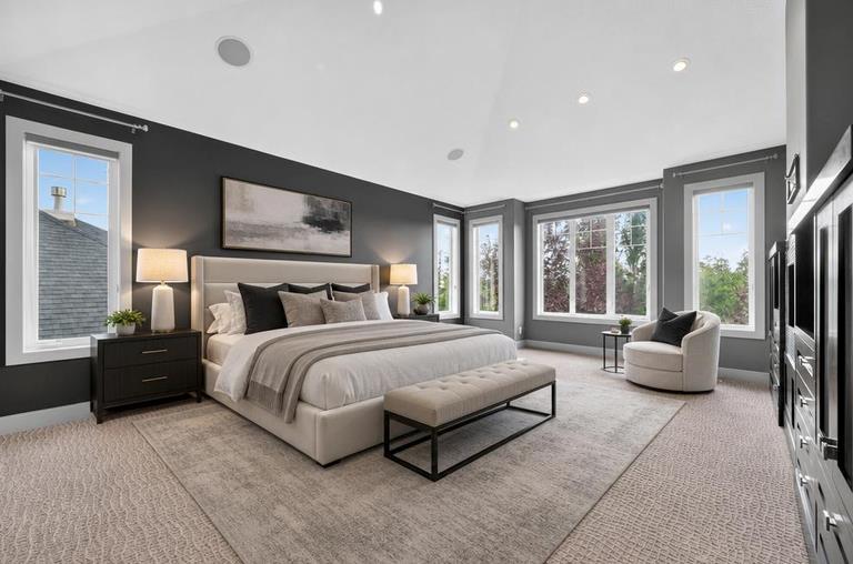 4 Aspen Cliff Close SW