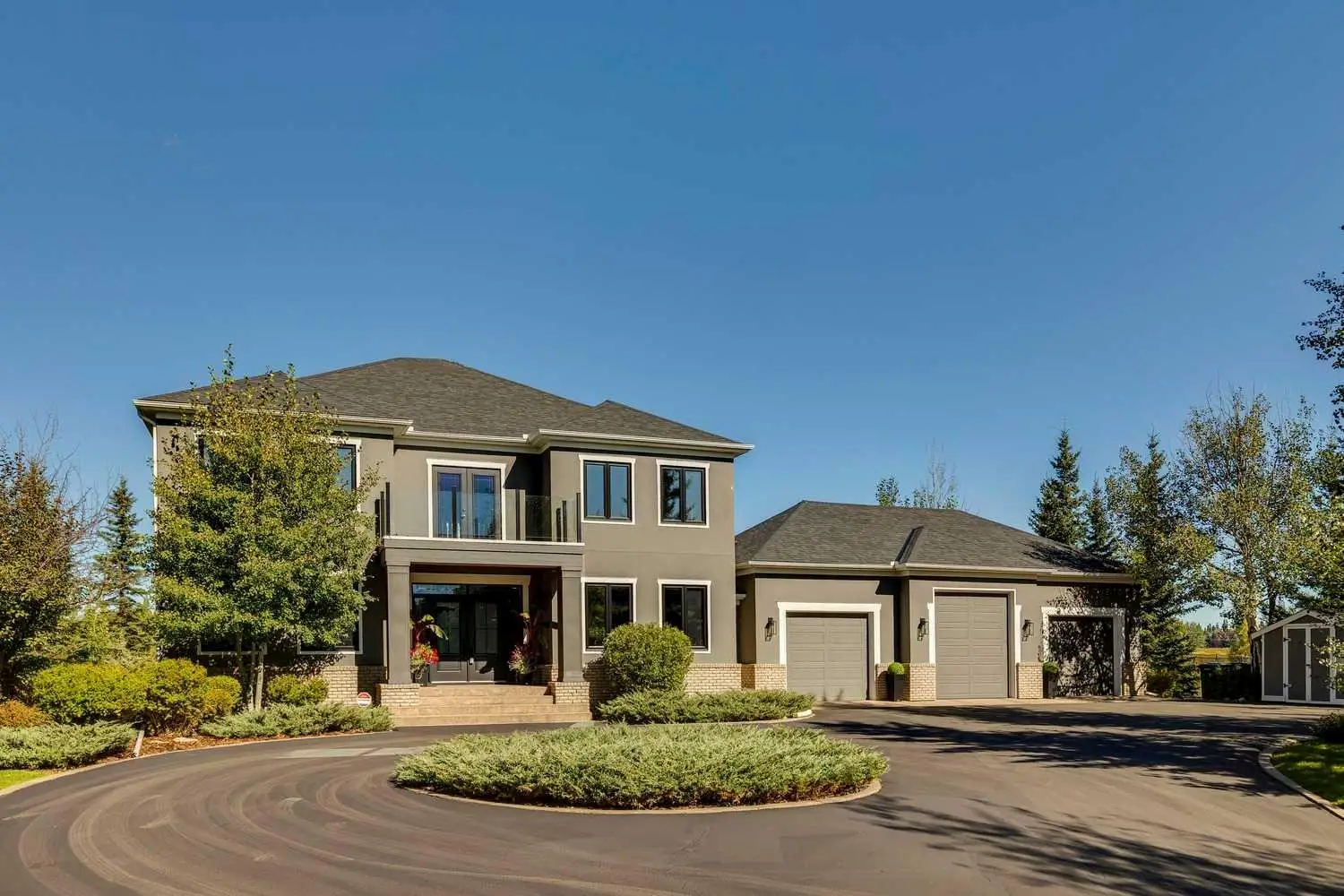 211 Aspen Green 
