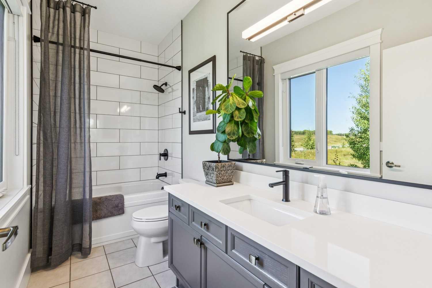 211 Aspen Green 
