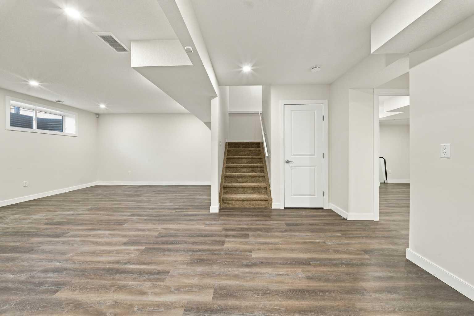44 Skyview Point Terrace NE