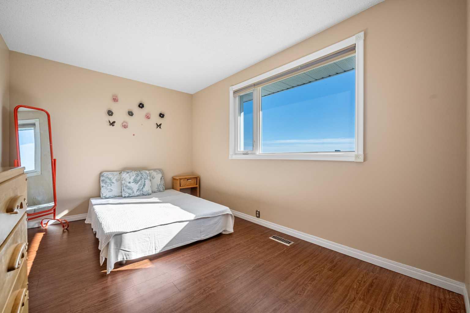 244 Cantrell Drive SW