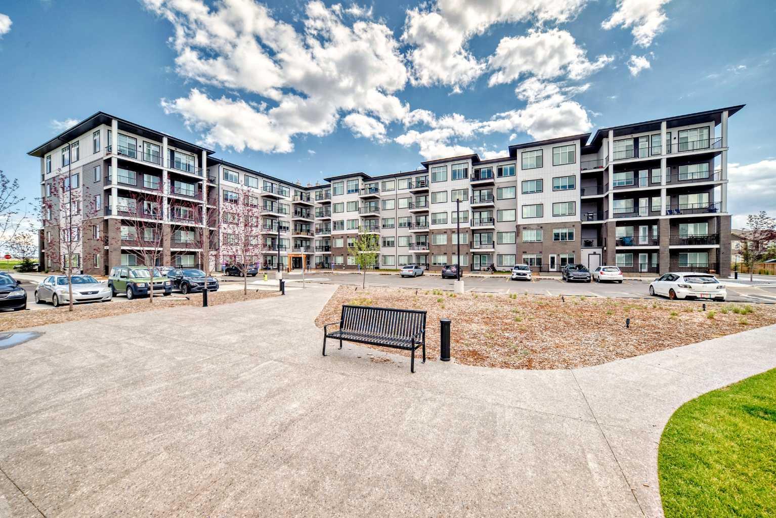 1505, 395 Skyview Parkway NE