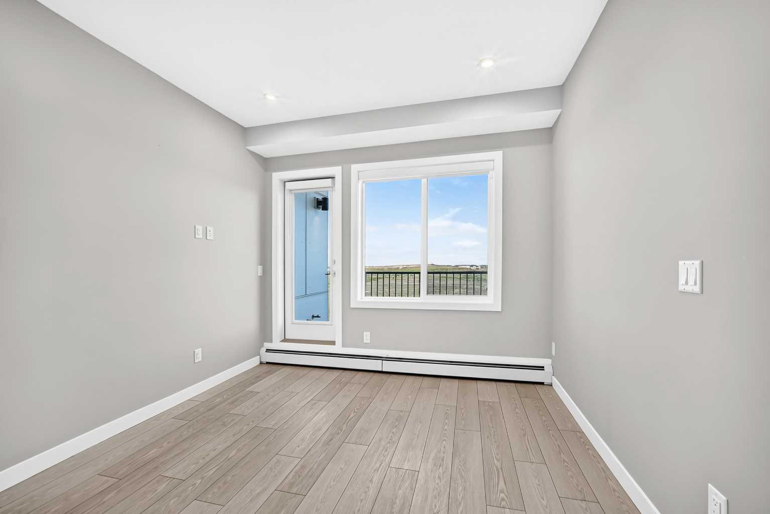 1505, 395 Skyview Parkway NE
