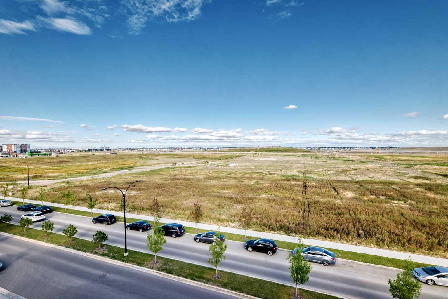 1505, 395 Skyview Parkway NE