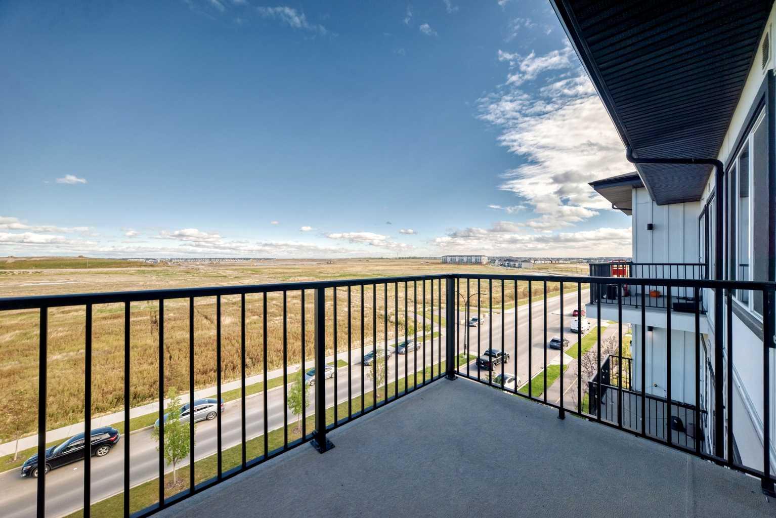 1505, 395 Skyview Parkway NE