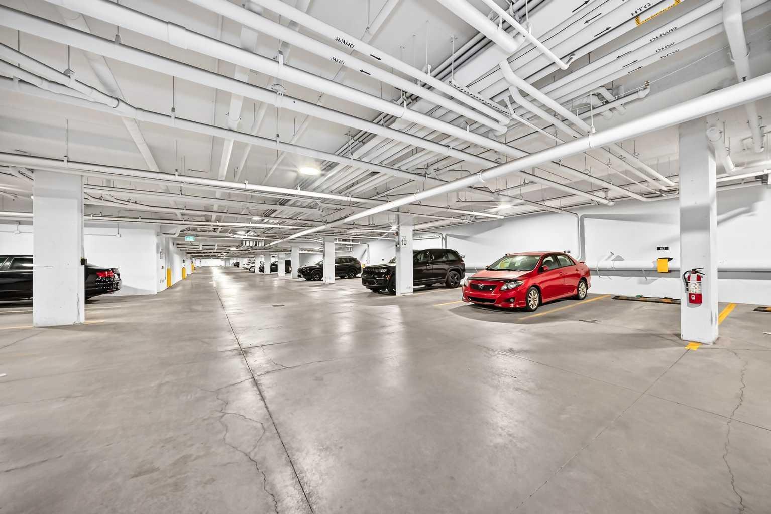 1505, 395 Skyview Parkway NE