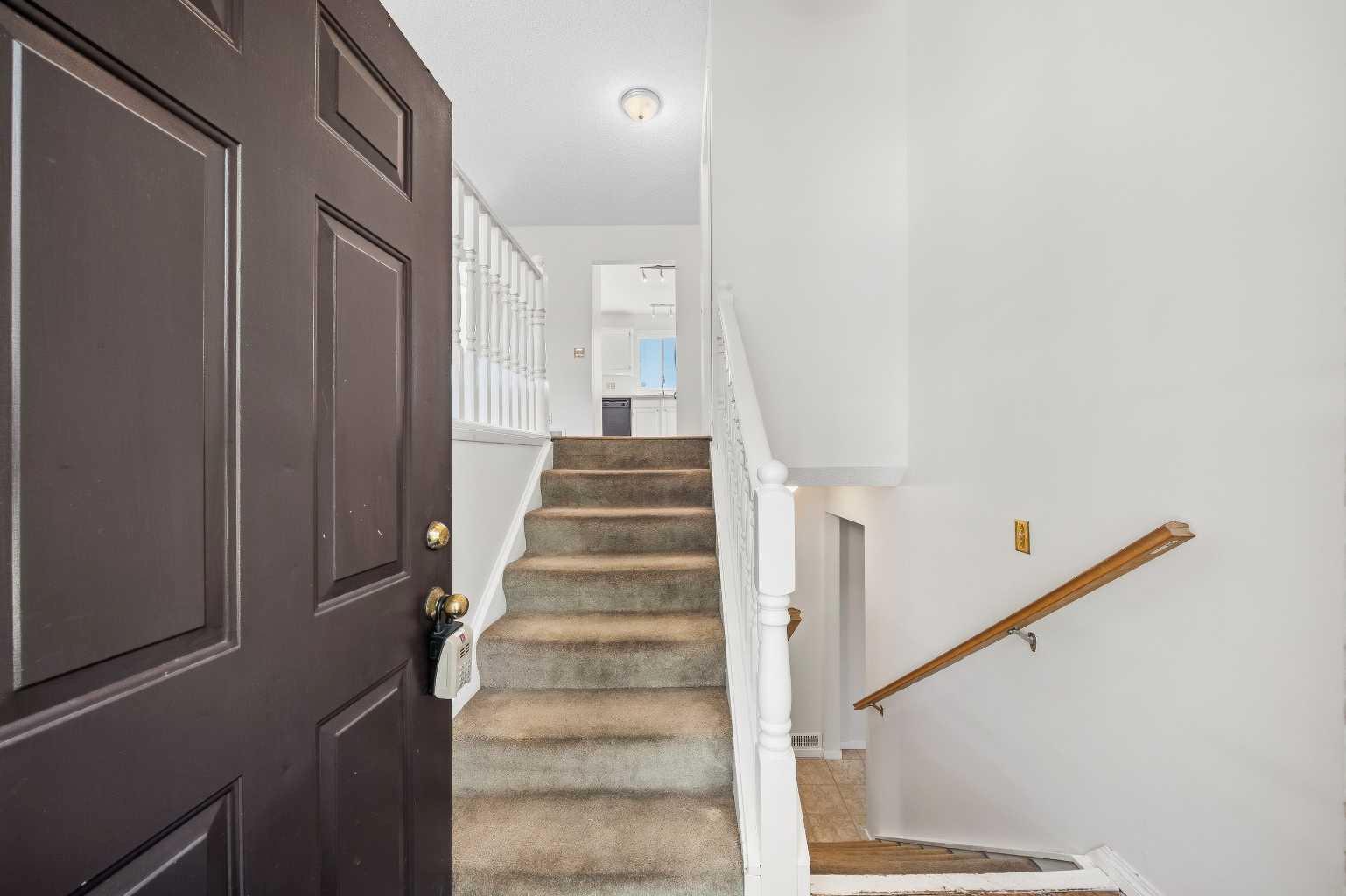 243 Millcrest Way SW