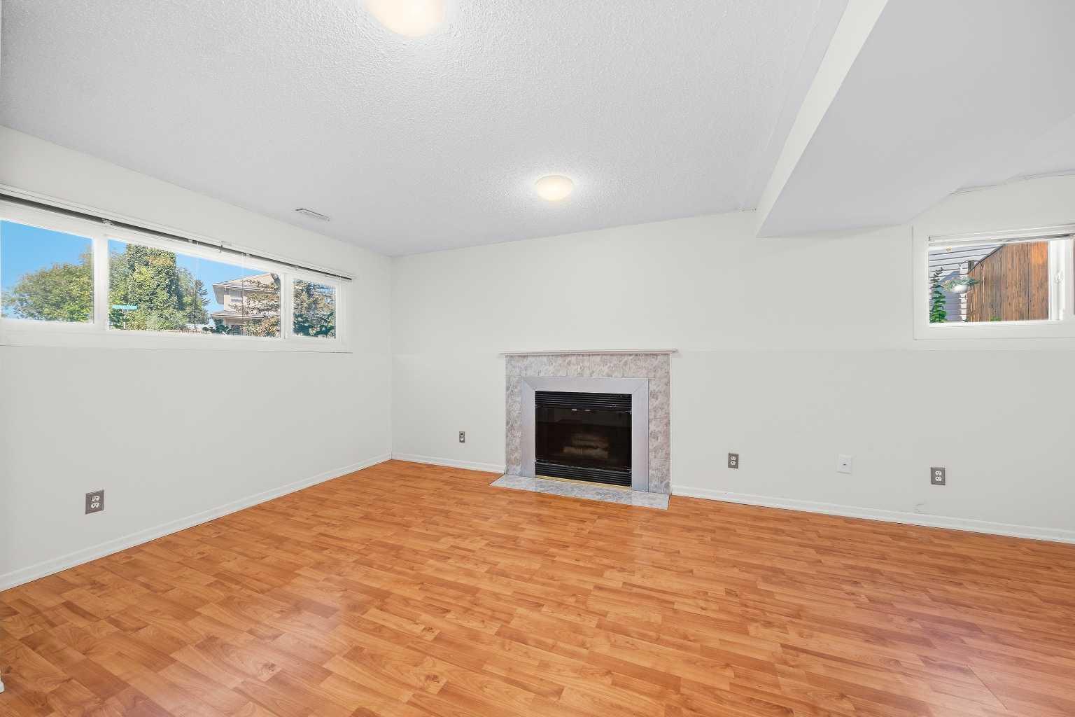 243 Millcrest Way SW