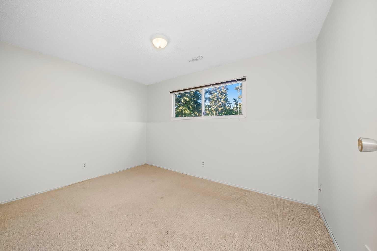 243 Millcrest Way SW