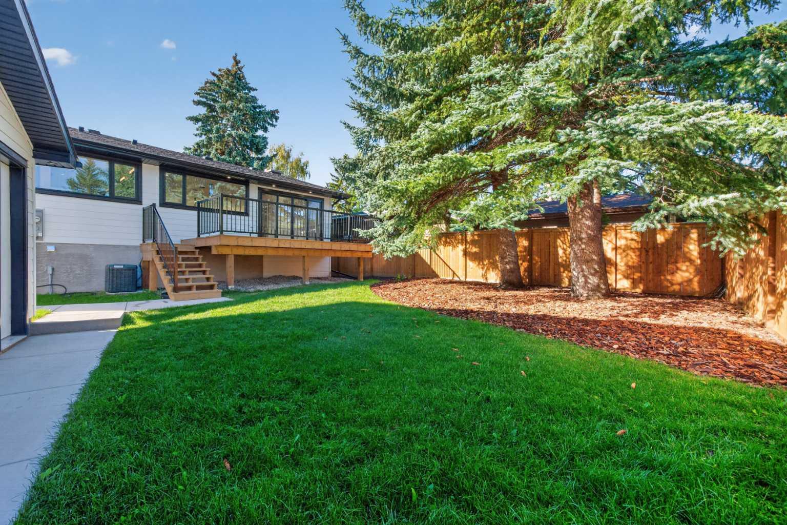 5204 Barron Drive NW