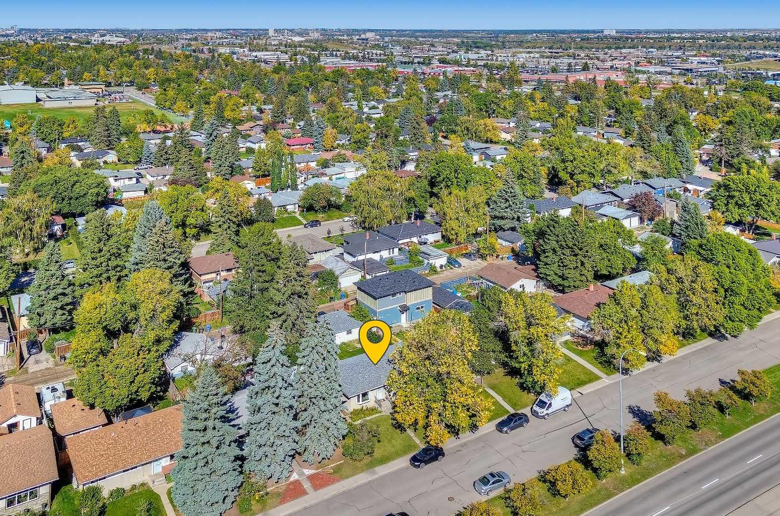 176 Frobisher Boulevard SE