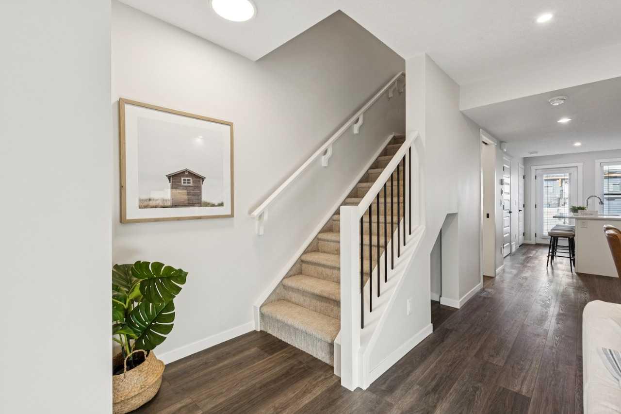 1203, 135 Mahogany Parade SE